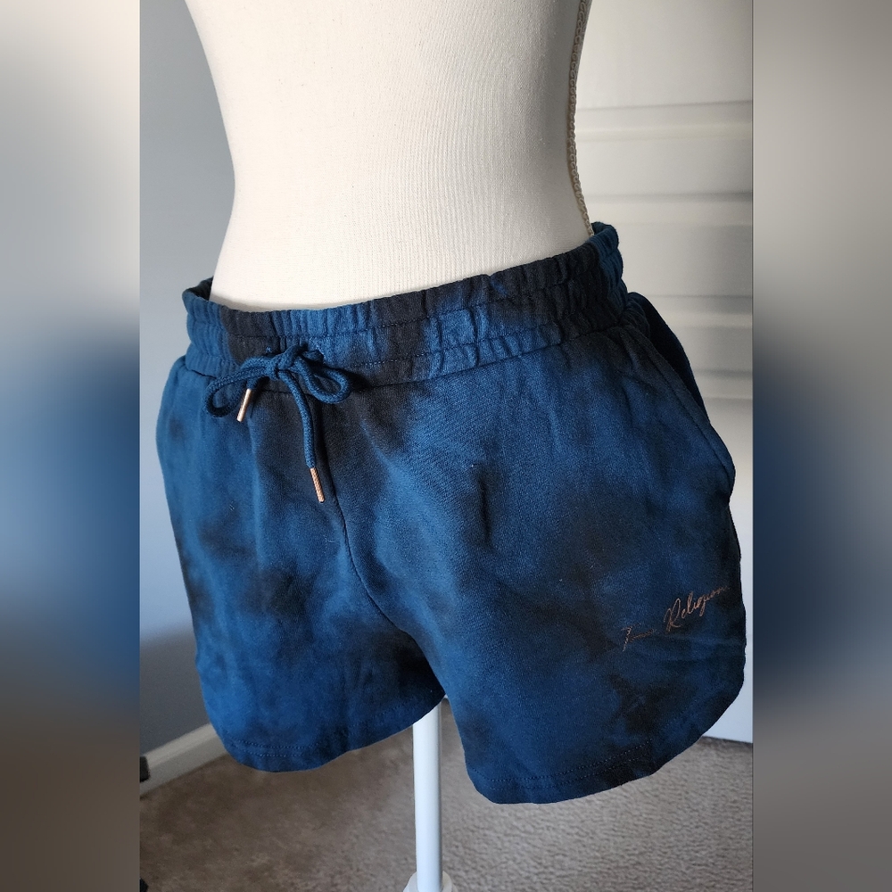 True Religion Shorts, Foil Logo Fleece Shorts Poseidon Crystal Wash, Size Large